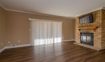 255 Garth Ct, Old Bridge, NJ 08857
