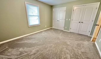 1917 Greyson Dr, Auburn, IN 46706