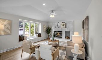 10 San Mateo Ct, Amherst, NY 14051