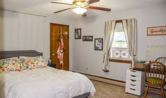 499 W River Rd, Augusta, ME 04330