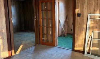 1013 Commercial St, Atchison, KS 66002