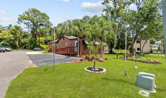 1887 MAYPORT Rd, Atlantic Beach, FL 32233