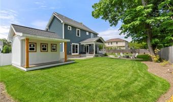 360 Pleasant St, East Providence, RI 02916