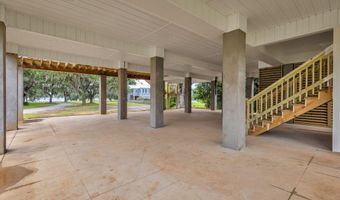 642 N Beach Blvd, Bay St. Louis, MS 39520