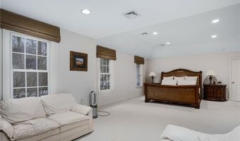 20 Bailey Blvd, East Greenwich, RI 02818