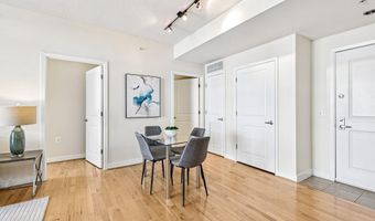 820 N POLLARD St 801, Arlington, VA 22203