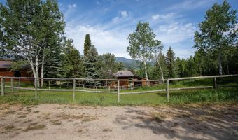 294 ASPEN HILL Dr, Alpine, WY 83128