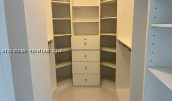 3000 Island Blvd 603, Aventura, FL 33160