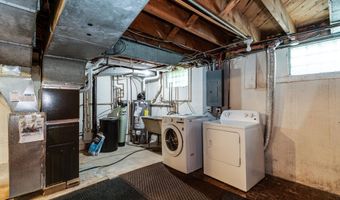 4234 Doncaster Dr, Madison, WI 53711