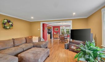 100 Adams Rd, Bloomfield, CT 06002