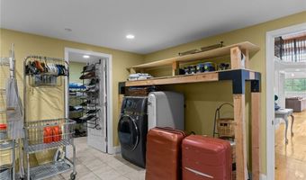 1 Tupperware Dr 239, North Smithfield, RI 02896