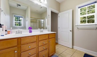 105 Moultrie Ln, Aberdeen, NC 28315