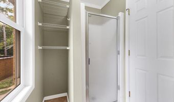 910 W Huron St, Ann Arbor, MI 48103