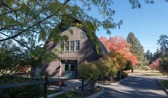 2109 NE 11th Pl, Bend, OR 97701