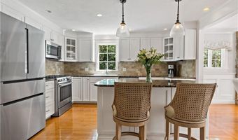 14 Dawn Ln, Coventry, RI 02816