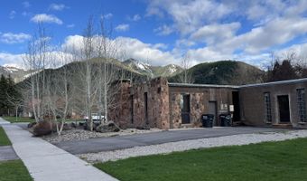 442 ADAMS St, Afton, WY 83110