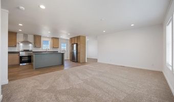 54303 N Thomas Rd, Benton City, WA 99320