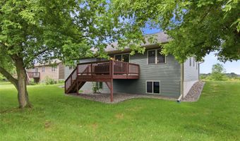 623 Autumn Dr, Altoona, WI 54720