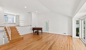 4929 JAMESTOWN Rd, Bethesda, MD 20816