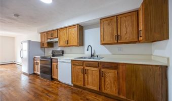 420 Woodward Rd 28, North Providence, RI 02904