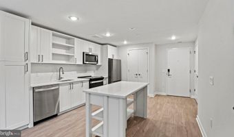 4000 WISCONSIN Ave NW 2B-4K-544, Washington, DC 20016
