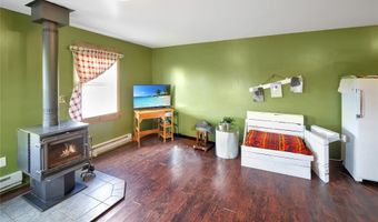27 Skyline Dr, Babb, MT 59411