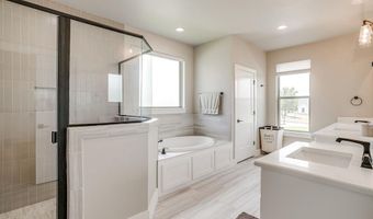 110 War Wagon Cir, Millsap, TX 76066