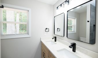 1325 County Line, Acworth, GA 30101