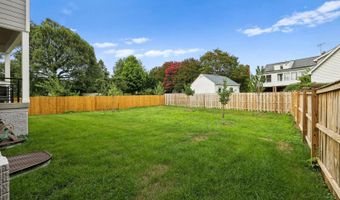 735 N GEORGE MASON Dr, Arlington, VA 22203