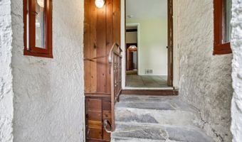 211 Wawayanda Rd, Alloway, NJ 07422