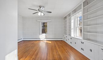 393 S Meriden Rd, Cheshire, CT 06410