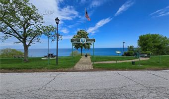 1857 Walnut Dr, Ashtabula, OH 44004
