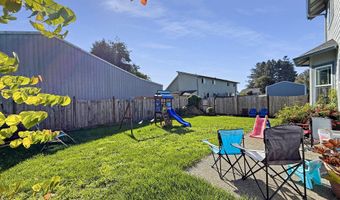 731 3RD St Unit C / 3 C / 3, Brookings, OR 97415