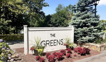 105 Peddlars Dr 105, Branford, CT 06405