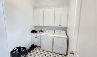 89 PECANWOOD Dr, Alexandria, LA 71303