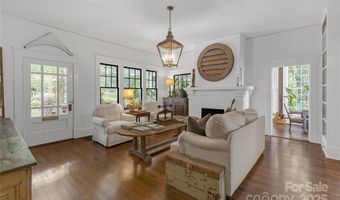 1519 The Plz, Charlotte, NC 28205
