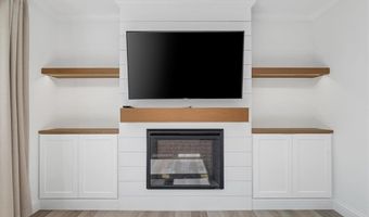 8531 General Grant Ln, Affton, MO 63123