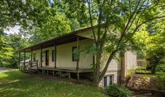 13590 Eddy Rd, Athens, OH 45701