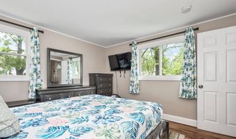 91 E Harold St, Bloomfield, CT 06002
