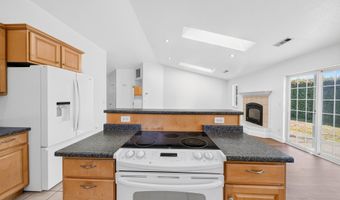 96407 Oceanside E Dr, Brookings, OR 97415