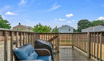86 Westwood Ave, Cranston, RI 02905
