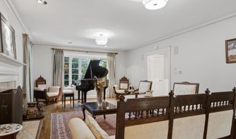 2 BELLEMORE Rd, Baltimore, MD 21210