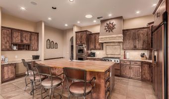 36138 N SUMMIT Dr, Cave Creek, AZ 85331