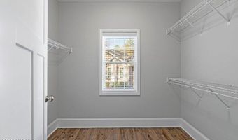 800 Lighthorse Cir, Aberdeen, NC 28315