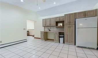 85 Indian Trl, Glocester, RI 02814