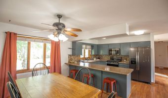 711 E Chubb St, Algona, IA 50511