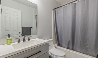 915 PENNSYLVANIA Ave, Cheyenne, WY 82001