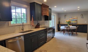 65 Hillwinds North Rd, Brattleboro, VT 05301