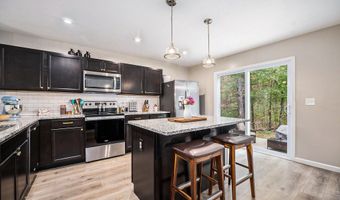 1665 Ryan Woods Dr, Allegan, MI 49010