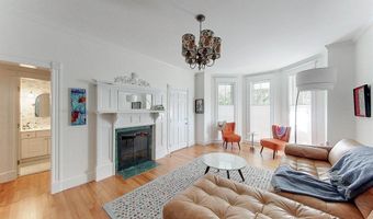 34 Catherine St A, Newport, RI 02840